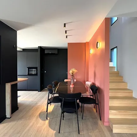 Jungle Etxea De à Avec Piscine Pour 6 Personnes Anglet