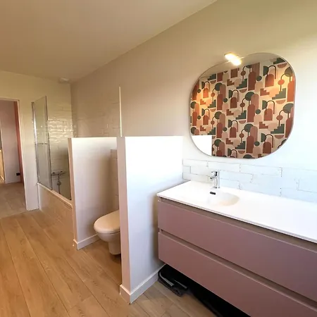 Hébergement de vacances Jungle Etxea De à Avec Piscine Pour 6 Personnes *